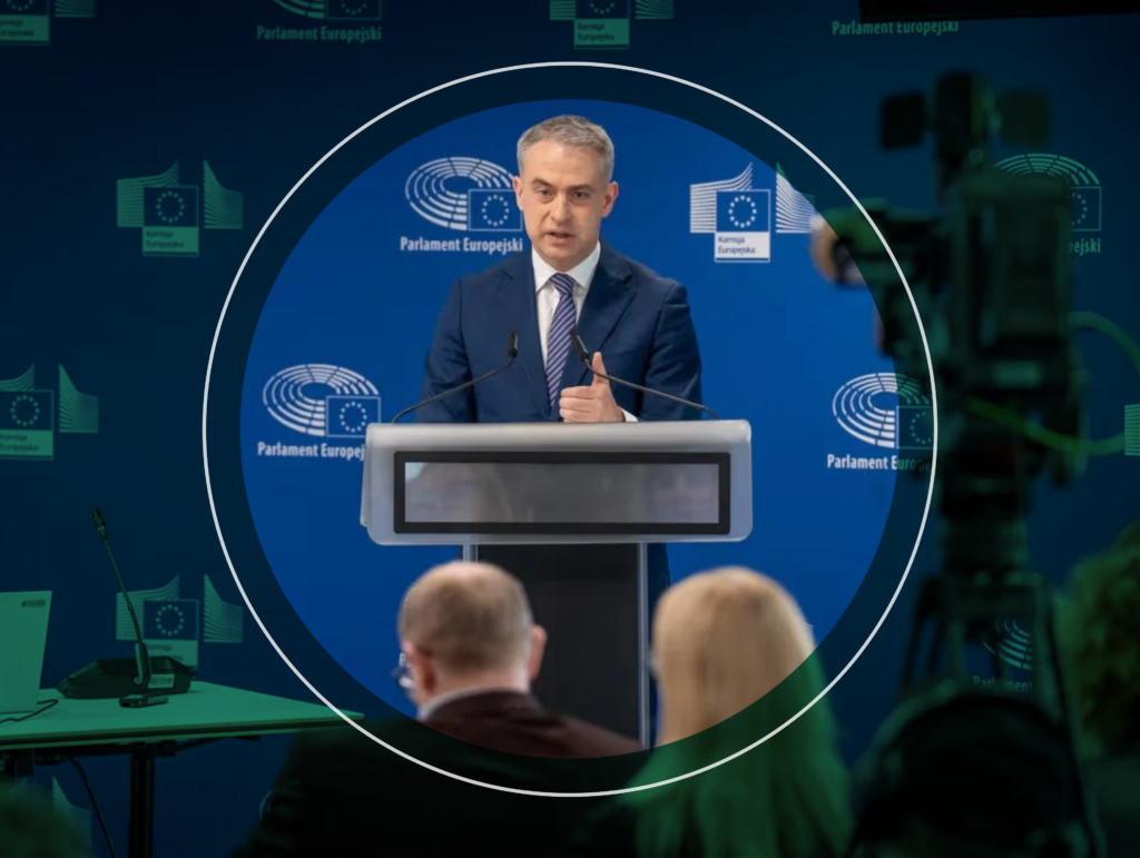 Platformy nie czują odpowiedzialności. Akt oskarżenia
